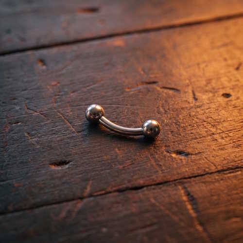 Silberne gebogene Piercing Banane für Daith Piercing Schmuck