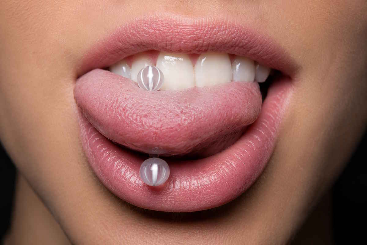 PTFE Bioflex Kunststoff Piercing Schmuck – bunte Barbells und Ringe